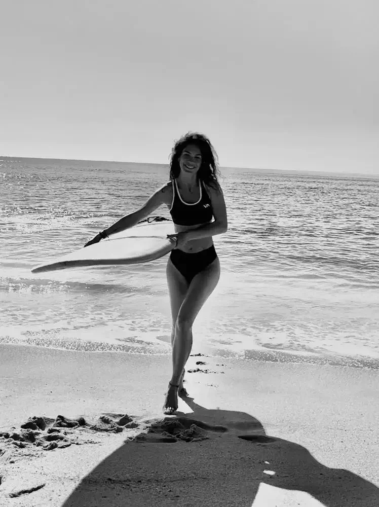 Xime after surf | Photo by Ximena Zermeño