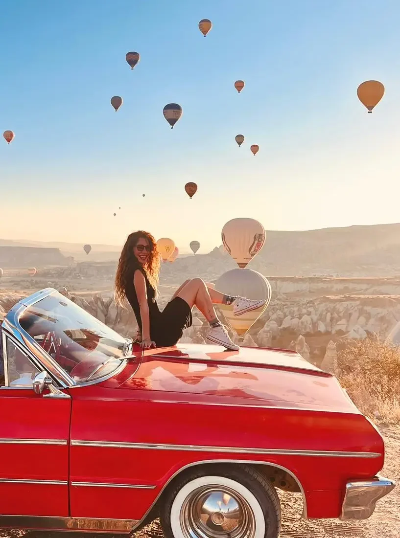 Xime in a red car | Photo by Ximena Zermeño