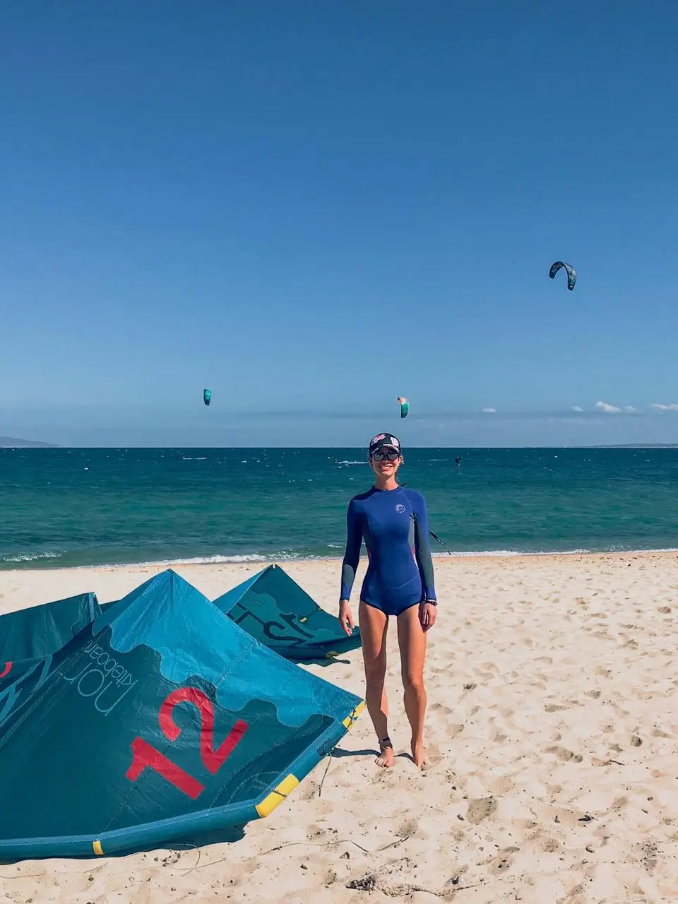 Xime doing kitesurf | Photo by Ximena Zermeño